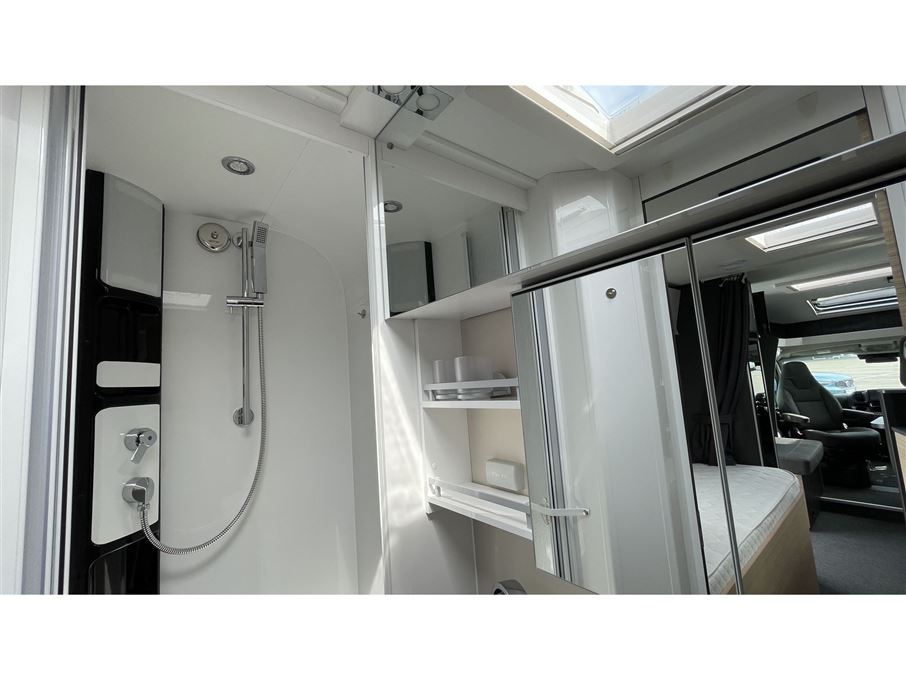 Hobby Optima De Luxe T70 E